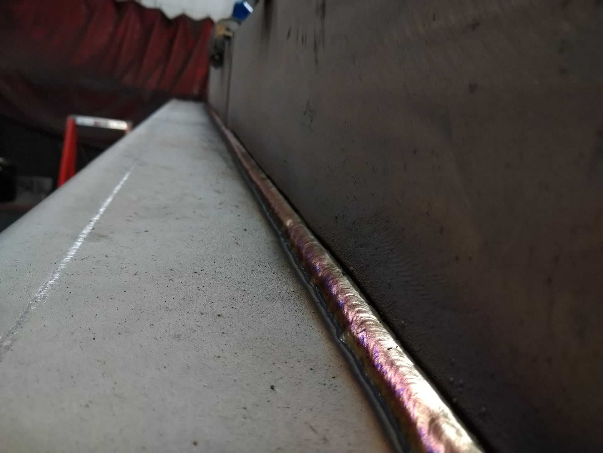 Cap pass with heat tint